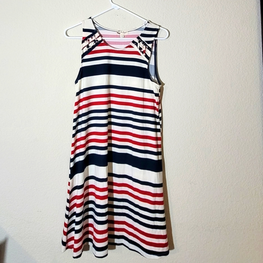 About a girlβ dress 8. Bin 40